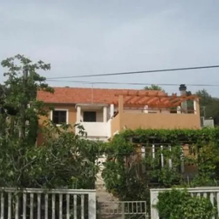 Luca - Two Bedroom With Terrace